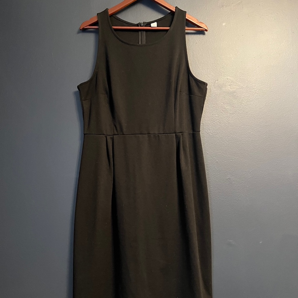 Old Navy black dress